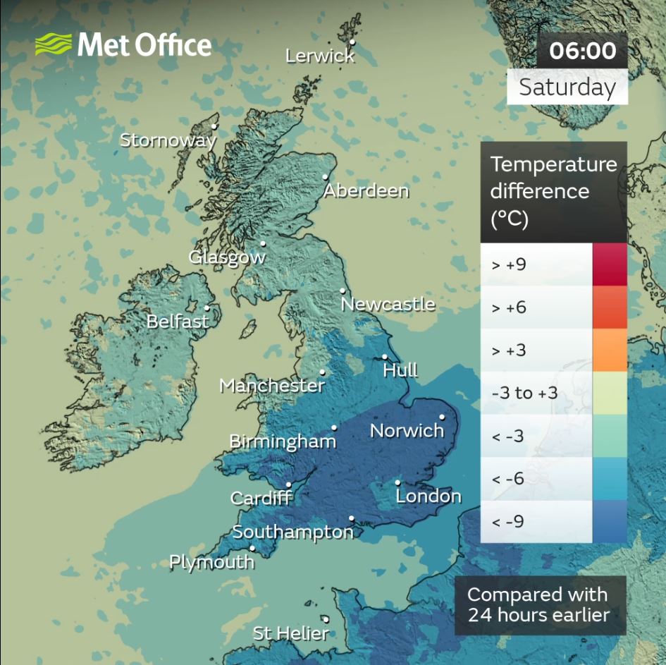 metoffice's tweet photo. 🧥 If you walked out the door this morning without a coat, you'll want to re-consider that decision on Saturday

📉 A much colder morning to come nationwide but the contrast with Friday morning will be most extreme in the south https://t.co/tiMZiC1s3i