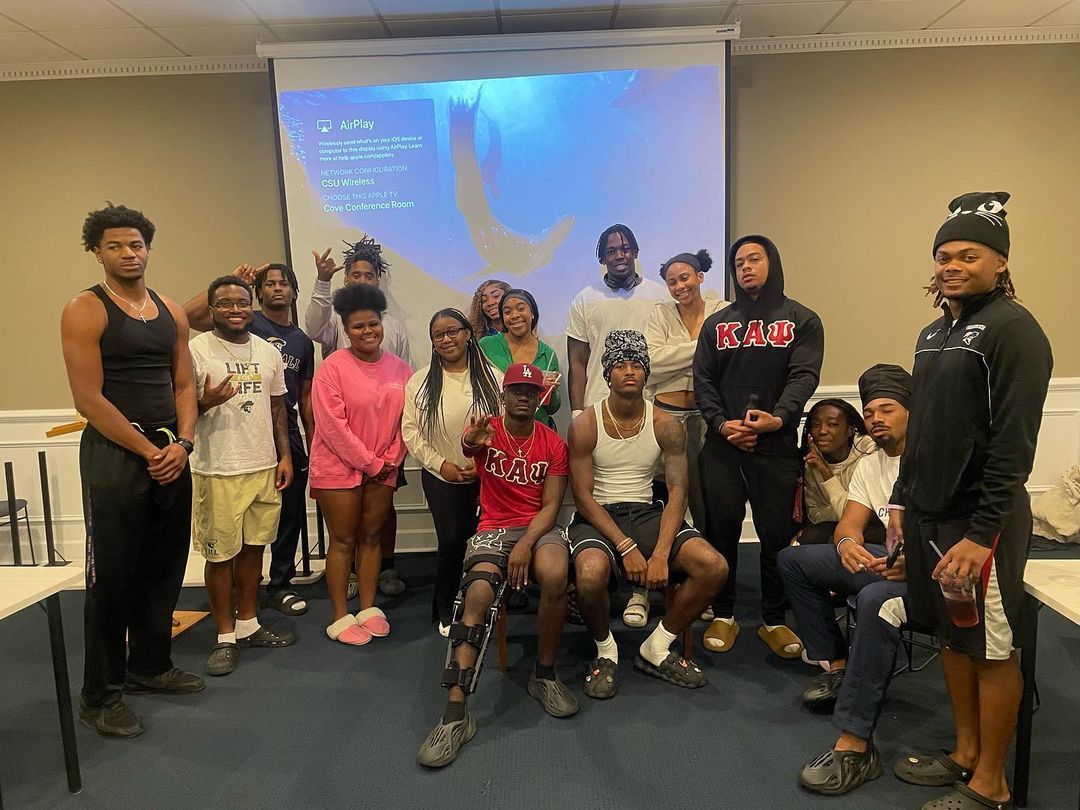 sep_kapsi1911's tweet image. The Omicron Mu Chapter held a Karaoke Night as part of their series of Homecoming events at Charleston Southern University. 
🔄 @om_nupes2001
#kapsi1911 #sepkapsi #4thobjective #karaoke