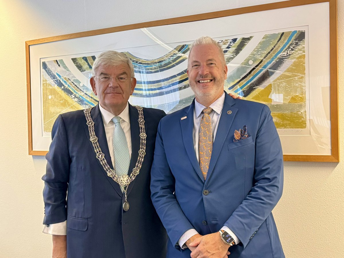 NathanBocks's tweet photo. Fantastic meetings today with US Ambassador to the Netherlands, Shefali Razdan Duggal and Mayor of The Hague, Jan van Zanen. 

This is Holland. 
Linked to our past. Looking to the future. 

#ThisIsHolland #WorkingTogether #BuildingCommunity #AndWeGetToLiveHere @CityofHolland https://t.co/9l4WKkaaUj