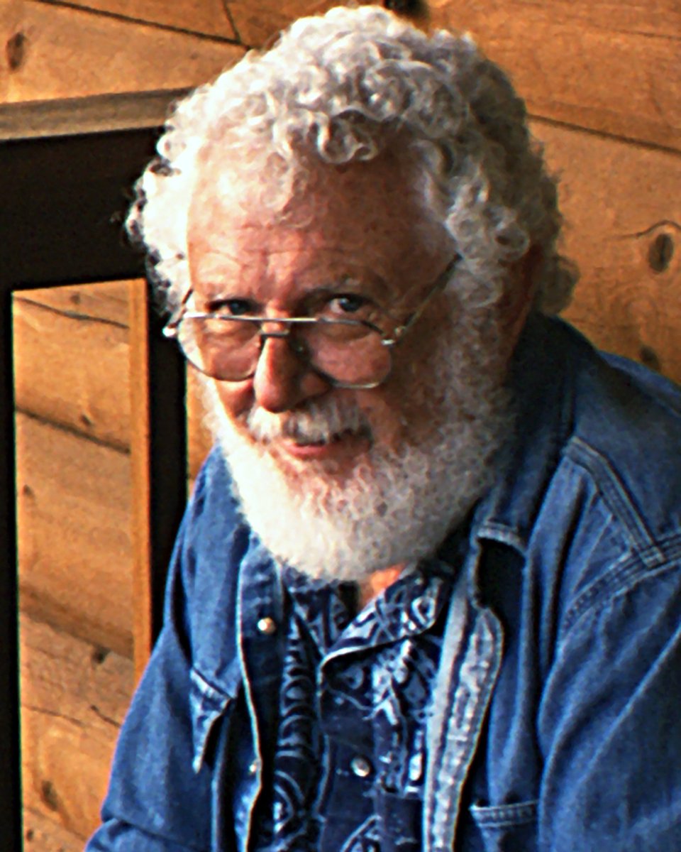 [1/2] At next week’s <a href="/geosociety/">geosociety</a> #GSA23, geoscientists will celebrate the distinguished scientific contributions of <a href="/USGS/">USGS</a>'s Walter E. Dean, who passed away in 2021 &amp; pioneered techniques in #paleoclimatology from rhythmic sediments in lakes &amp; the ocean. ow.ly/LBqy50PWAXC
