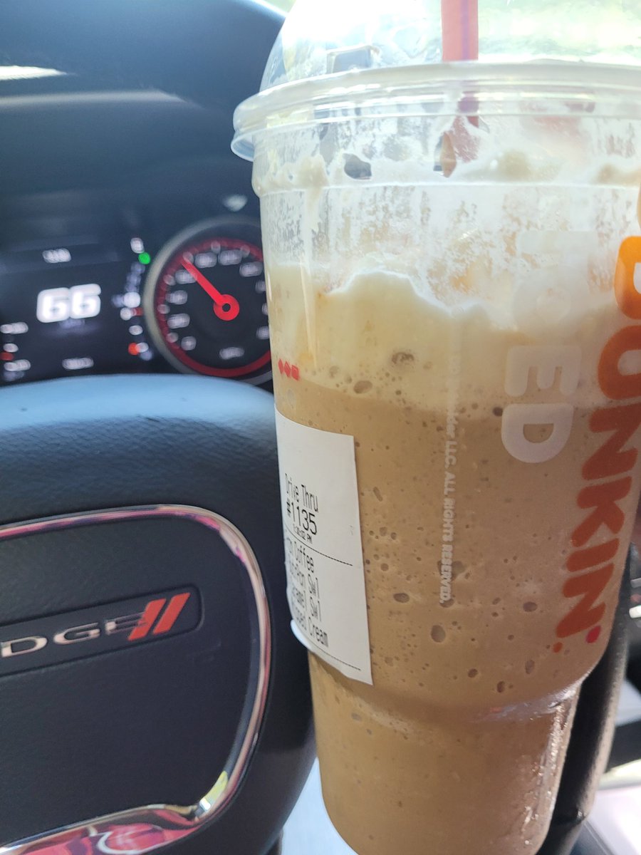 Liquid_Wolves's tweet photo. Frozen large coffee from dunkin
4 butter pecan swirl
Carmel swirled around the inside
Whipped cream 
Burnt sugar on top. 🤤 https://t.co/6tKcrnYIwT