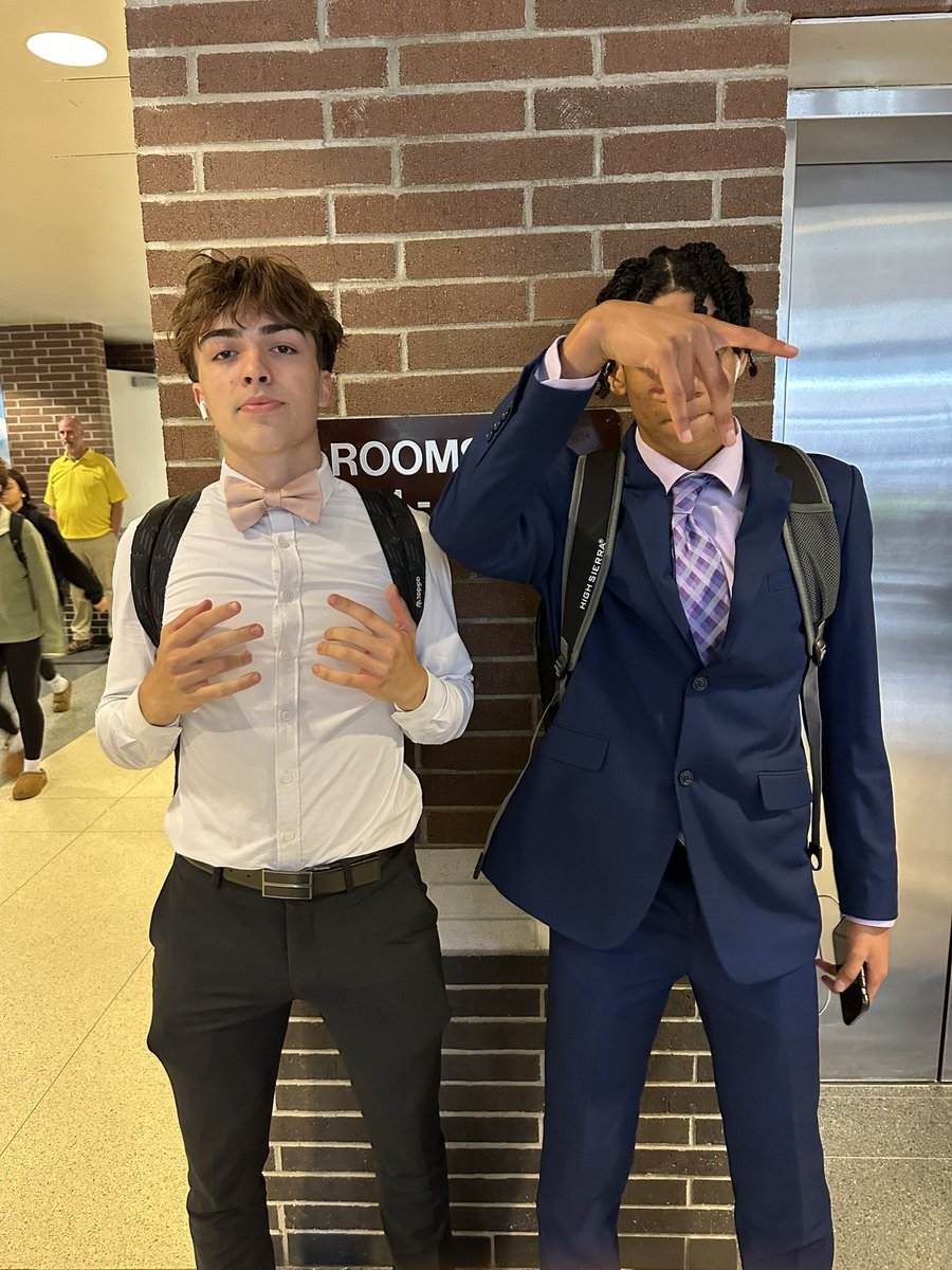 The_TC_Line's tweet photo. THESE BIRD HUNTERS MAKING A BUSINESS CALL TN😈😈
SEE YOU THERE👀👀
-
-
-
⏰7:00pm
📍ATHENS(our house)
CAMO🪖
#strictlybusiness #BEATATHENS https://t.co/2OfL2QzWA7