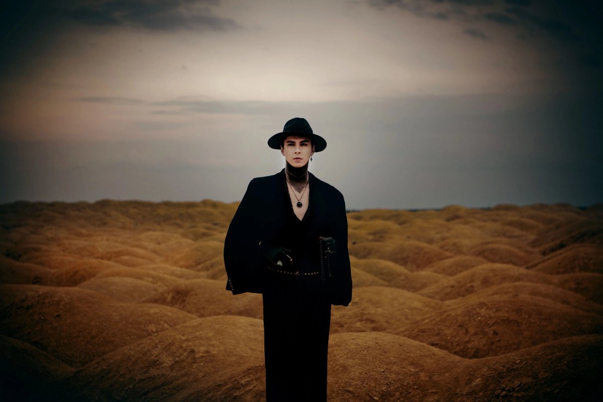 TheLuterone's tweet image. Coven by #alazarmaevskiy #nugoth #wicca #witch #witchcraft #witchy