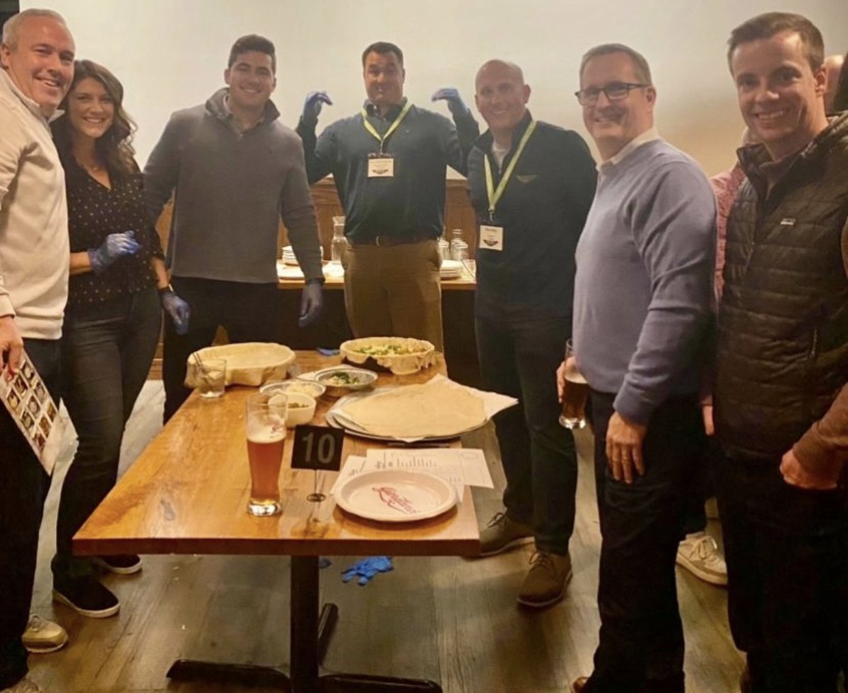AskConvergent's tweet image. Wrapping up a productive week in the windy city with a glimpse of future remote hybrid work from Cisco!

Thanks to #Maverick team for a fantastic time of learning, strategizing, and delicious deep-dish pizza!💪🍕 

#AskConvergent #CiscoSMB #Collaboration #CiscoPartners