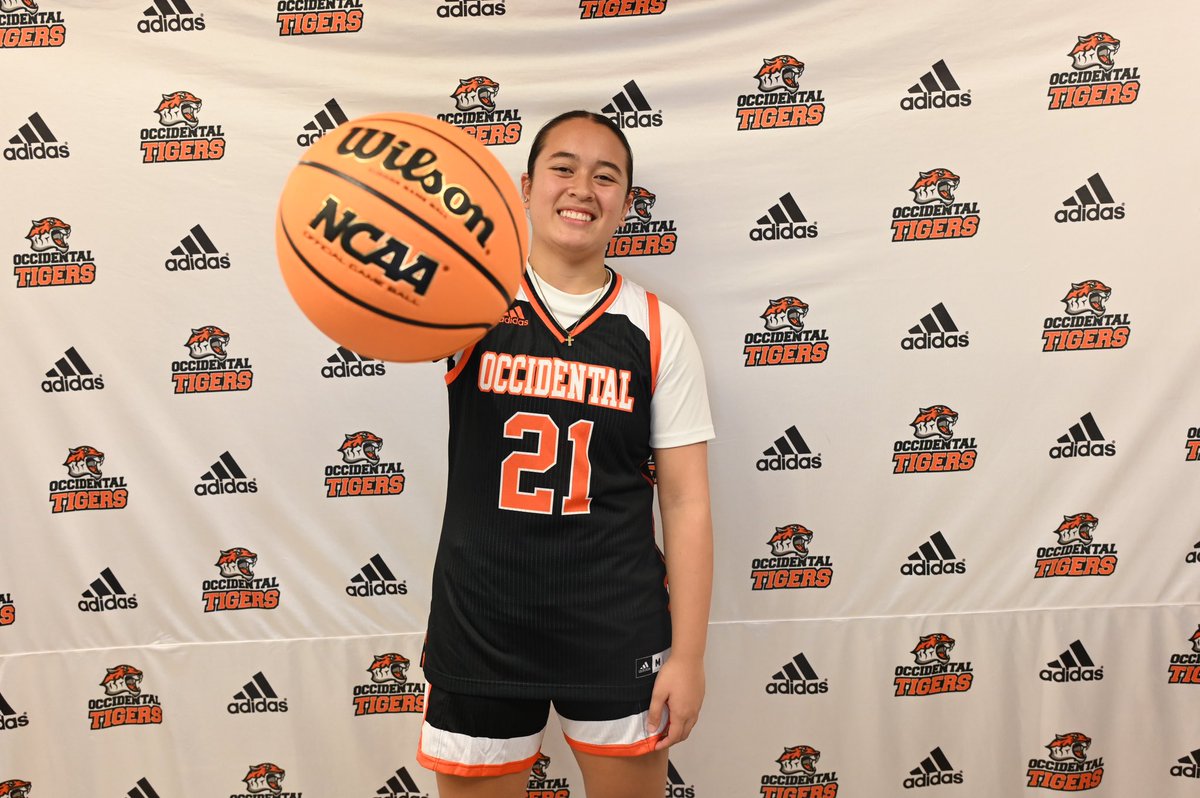 reesenataliaa's tweet photo. After a great official visit, I am excited and blessed to receive an offer from @tigerswbb 🐾 🐅 Thank you coaches for the opportunity
#gotigers https://t.co/Wln2gXCpDz