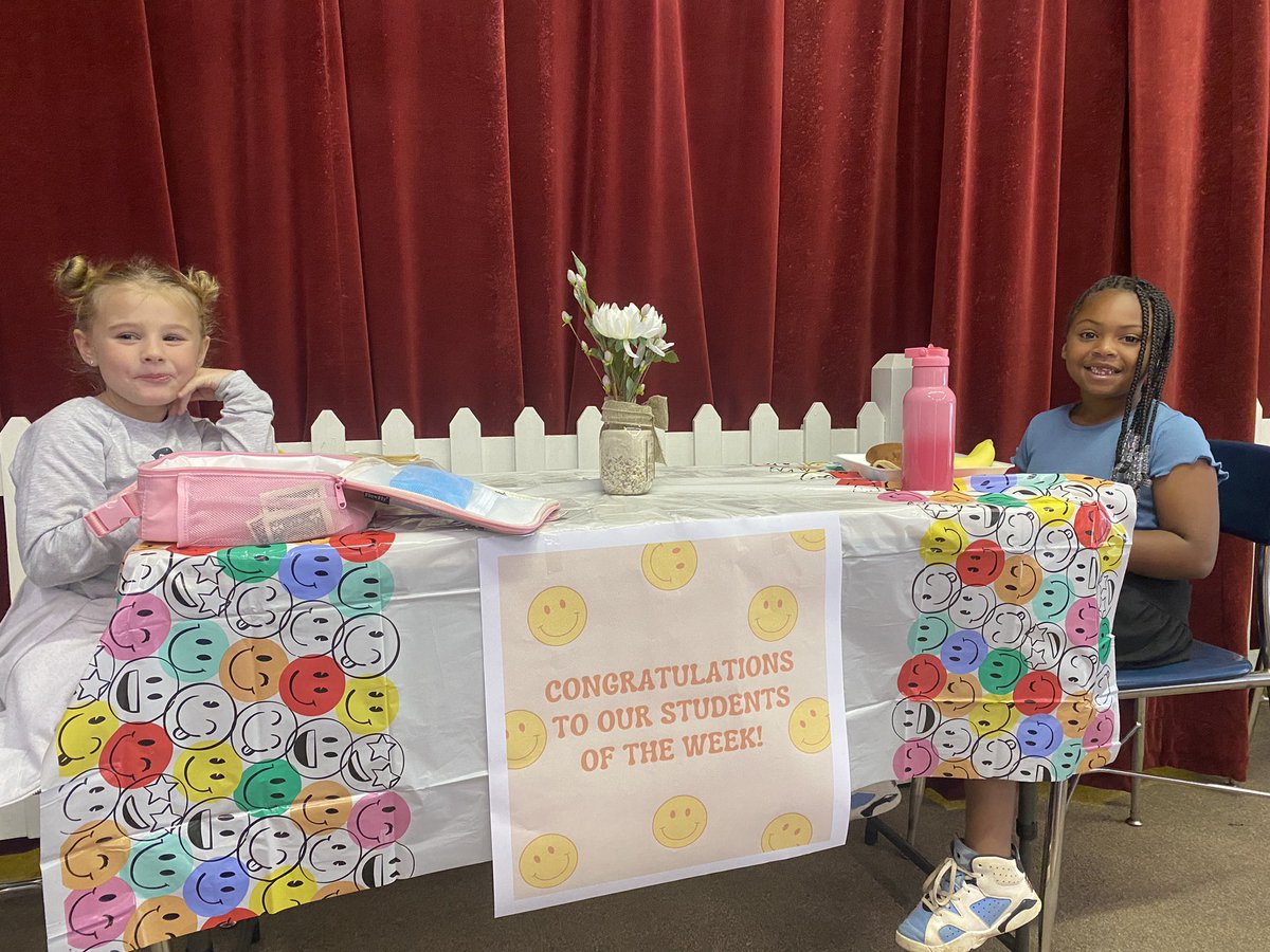 Elizabeth Fowlkes tweet media