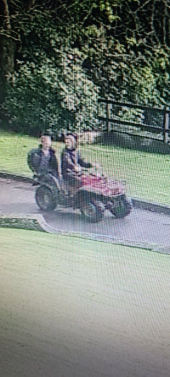 CwGentlegiant's tweet photo. @DerbysPolice is thus against the law, also is it against the law to have a Different number plate on a trailer to the vehicle towing it ? https://t.co/h1LHVb3mcX