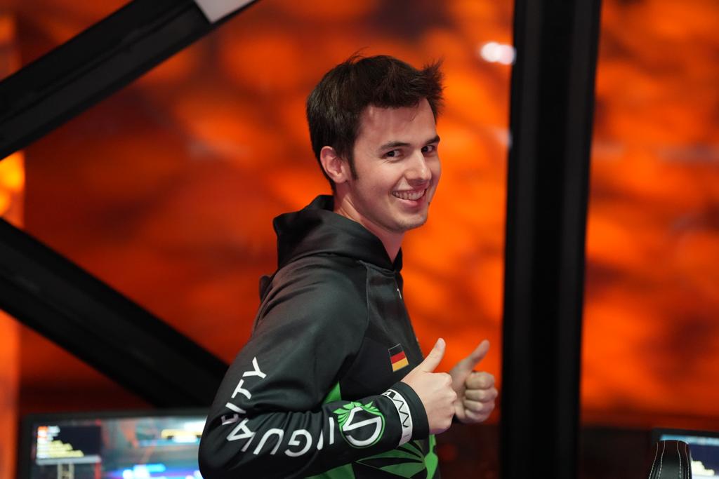 vel (@vel72027) on Twitter photo With SNG dropping all their remaining teams, I sadly announce my departure from <a href="/SNG_Esports/">Team Singularity</a> after 4 years.
From joining SNG and managing + developing our first RLCS team in 2019, over scouting new teams, coaching, creating broadcasts, productions and content to getting the org With SNG dropping all their remaining teams, I sadly announce my departure from <a href="/SNG_Esports/">Team Singularity</a> after 4 years.
From joining SNG and managing + developing our first RLCS team in 2019, over scouting new teams, coaching, creating broadcasts, productions and content to getting the org