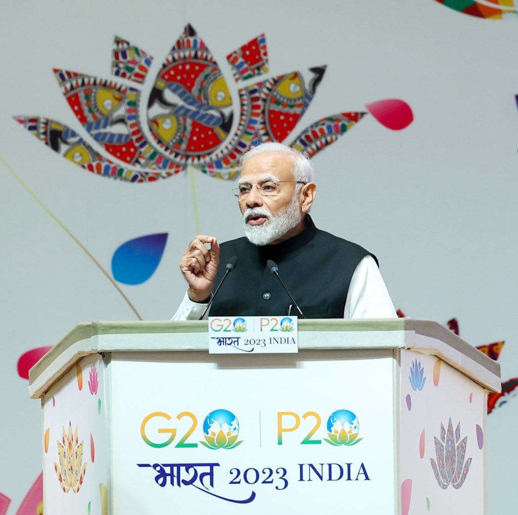 ChaudhryShankar's tweet photo. India is marching towards unity, guided by the noble principle of "Vasudhaiva Kutumbakam," with the esteemed leadership of our Honorable Prime Minister, Shri @NarendraModi ji.

Today, I had the privilege of attending the grand inauguration ceremony of the 9th G20 Parliamentary Speakers Summit (#P20Bharat) at the majestic YashoBhoomi in New Delhi. 

The occasion was graced by the honorable presence of Lok Sabha Speaker Shri @OmBirla ji and @IPUPresident, President Mr. Duarte Pacheco.