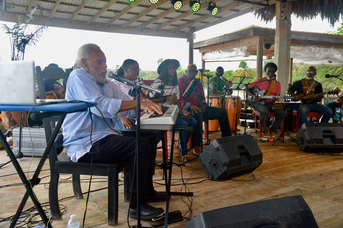 JustineHenzell's tweet photo. Feeling blessed to have had the opportunity to listen to the stories and music of the great Ibo Cooper over decades and to laugh! Ibo was always making jokes when he wasn't making music or imparting wisdom so through the tears there are smiles. #WalkGood #ReggaeAmbassador https://t.co/ITLWoPeUtw