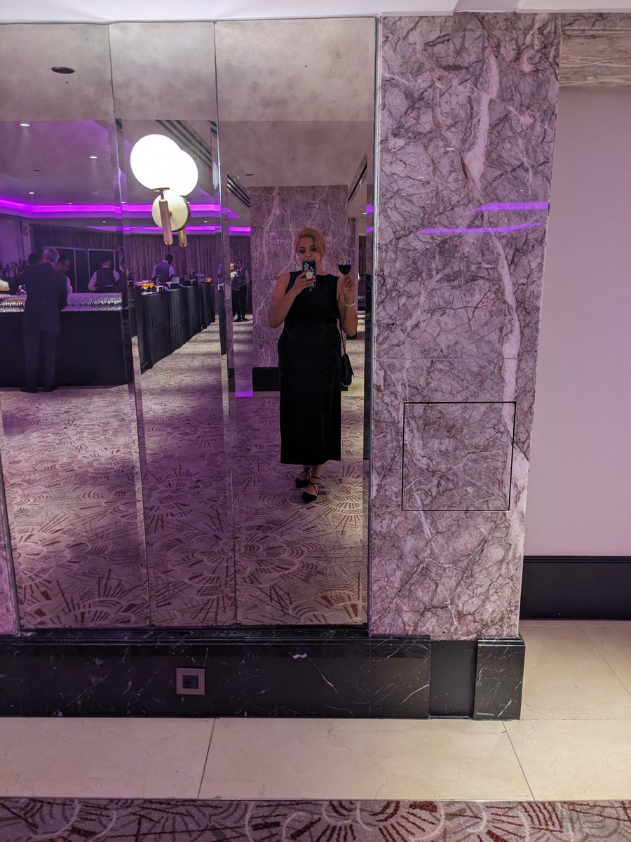 Maria_mellor's tweet image. I&apos;m at #FSCateys2023 to celebrate the foodservice industry!

Love The Caterer&apos;s events they&apos;re always so much fun ✨