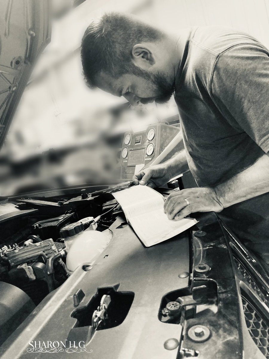 AutoshopGarcia's tweet photo. #cars #carros #carrepair #paintandbody #tallerdecarros #DallasTX #Garland #acmachine #freon #blackandwhitephoto #fotografiablancoynegro #fotosdecarros #photooftheday #fotografia #oemparts #trucks #suv #sedan #gmc #ford #photographer #insurancejobs #carclaim #carrosreparacion #Car https://t.co/7IU7cfWDpS