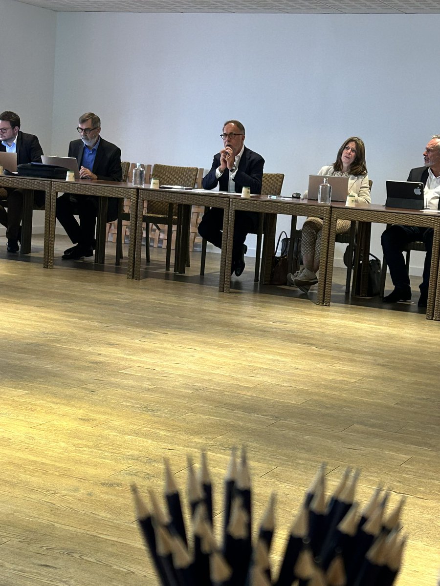 Mouvement des Entreprises de France #Paysdelaloire tweet media