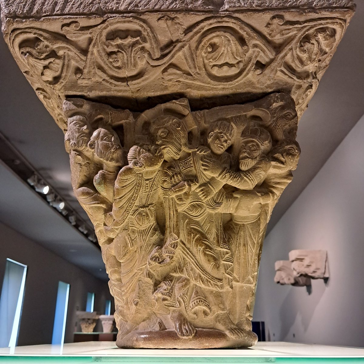 iker_gb89's tweet photo. #MuseoDeNavarra https://t.co/0FYtNmPakJ