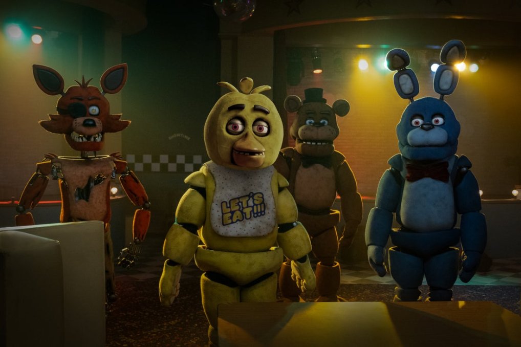 Cupcake Malvado on X: 🟣 ATUALIZAÇÃO NA CINEMARK 🟣 🐥  Chegou mais  coisas do marketing de Five Nights at Freddy's: O Pesadelo sem Fim, sendo  um display dos animatronics e um