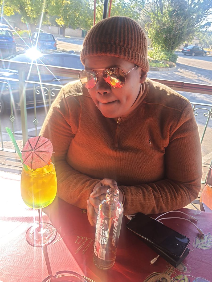 md_mase's tweet photo. @Annie_Modiba https://t.co/hdKQmqjxod