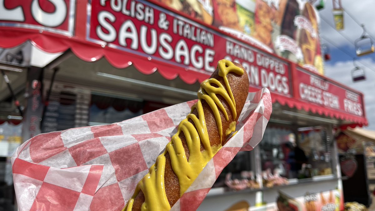 fondrenlock's tweet photo. made it! #msstatefair https://t.co/XIACpu4BXJ