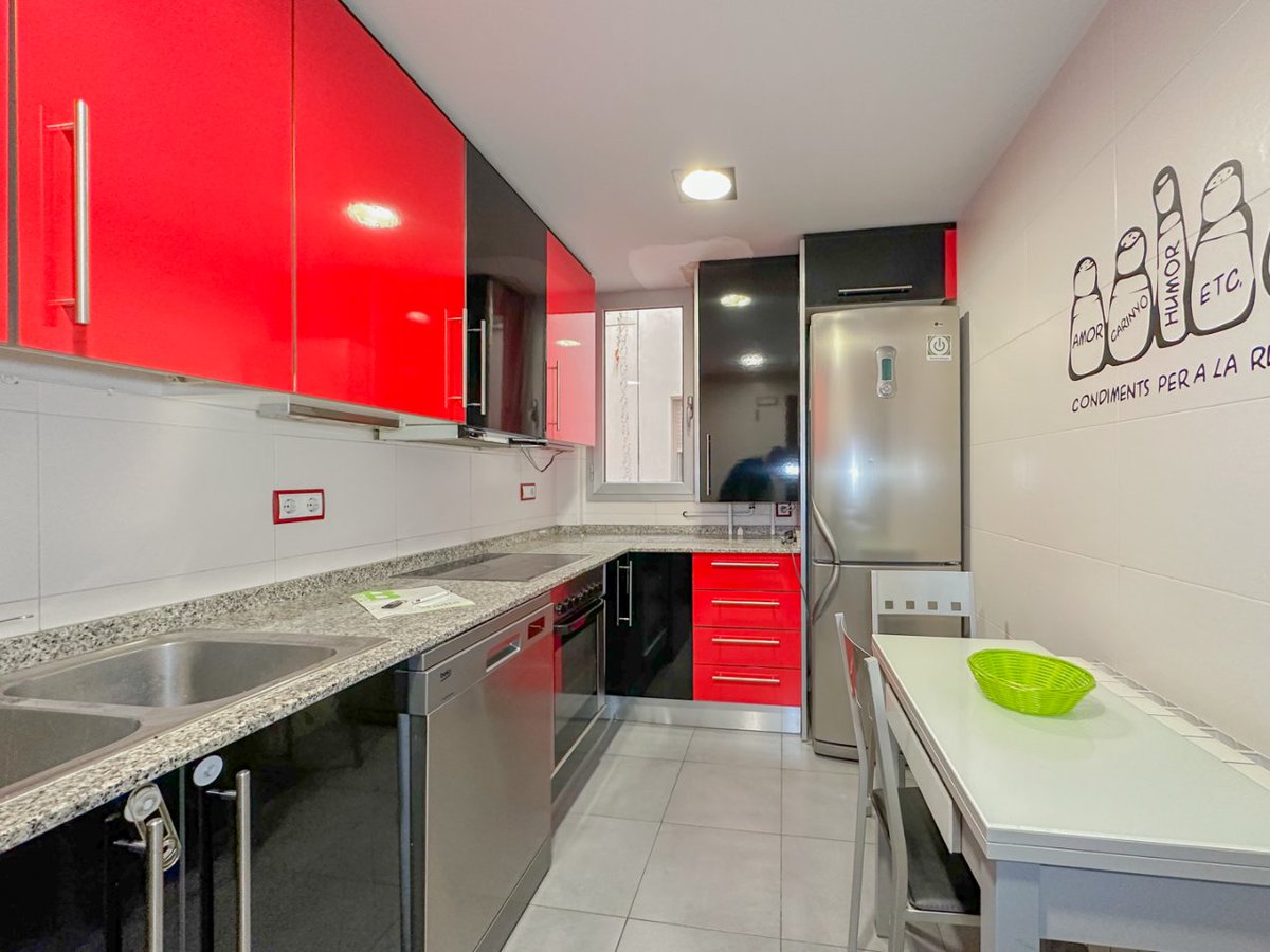 grupbadia's tweet photo. 📍 Alcarràs, Dúplex 145 m² 

Rebaixat a 133.000€ des de 139.000€! 

🛏️ 4 Hab, 🛁 2 Banys, 🌞 Terrassa, 🌅 Balcó, 🚗 Pàrquing, 📦 Traster. 

Contacta amb Grup Badia 973 79 15 72 per més info! 

#grupbadia #alcarràs #dúplexenventa https://t.co/Diu6j42wvL