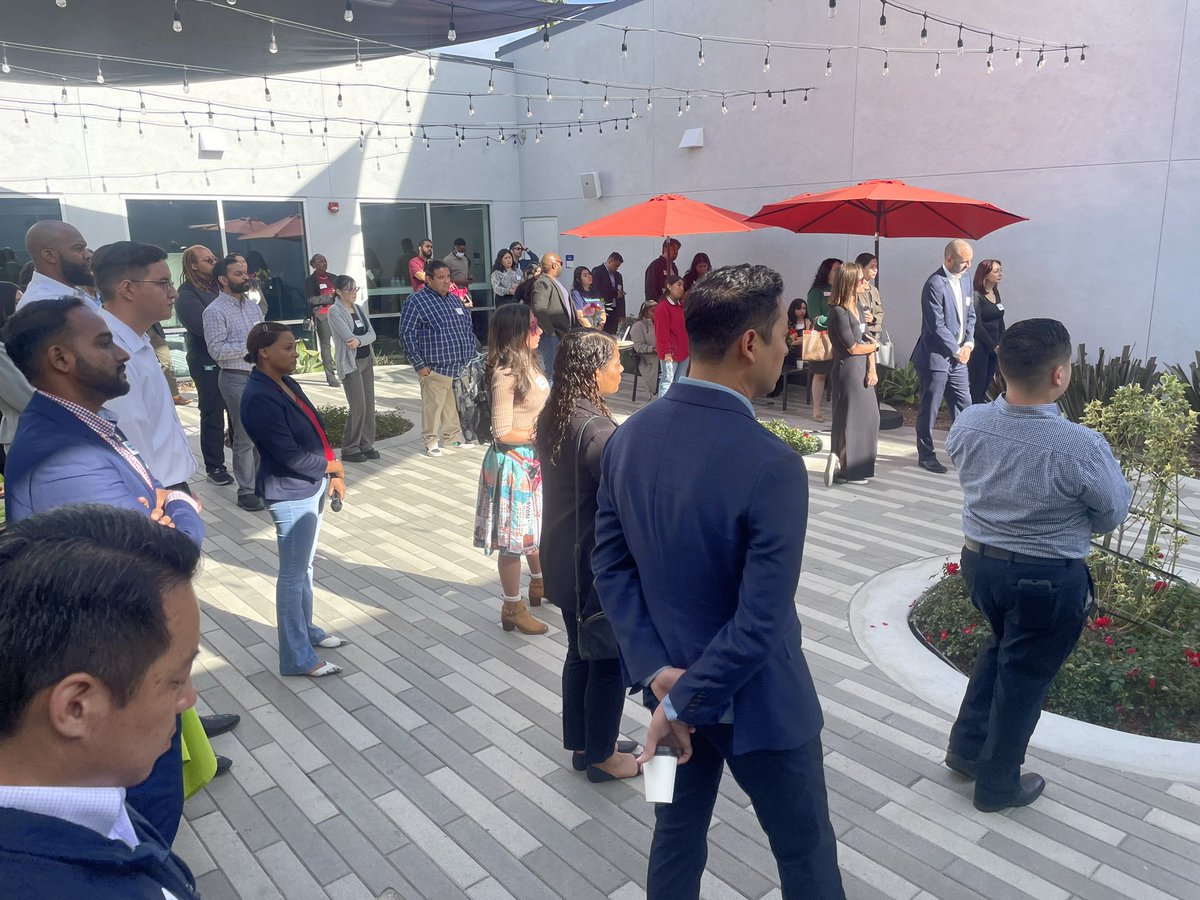 BiocominLA's tweet photo. Rich and deep conversations here @BioscienceLA for the “Black &amp; Brown in Life Science” Networking Breakfast. An all-star panel discussion about the importance of diversity in #race, #gender, #perspective, #age and #education. #KnowledgeIsPower #LABioTechWeek #LongLA https://t.co/vBqI2MJMkR