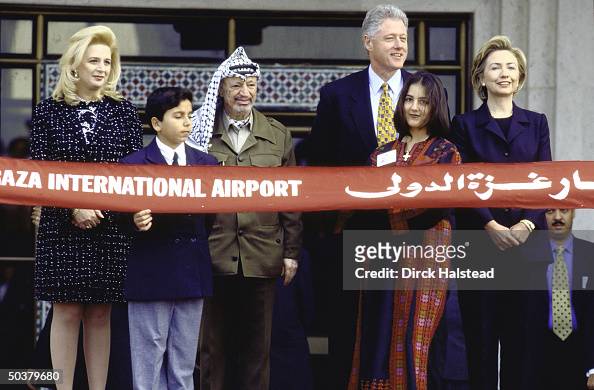 hahussain's tweet image. In Nov 1998, the Clintons and the Arafats, American and Palestinian first couples, inaugurated the Gaza International Airport. Gaza also had a port and a casino planned. Hamas never accepted peace with #Israel. To sabotage it, Hamas launched dozens of suicide bombings between…