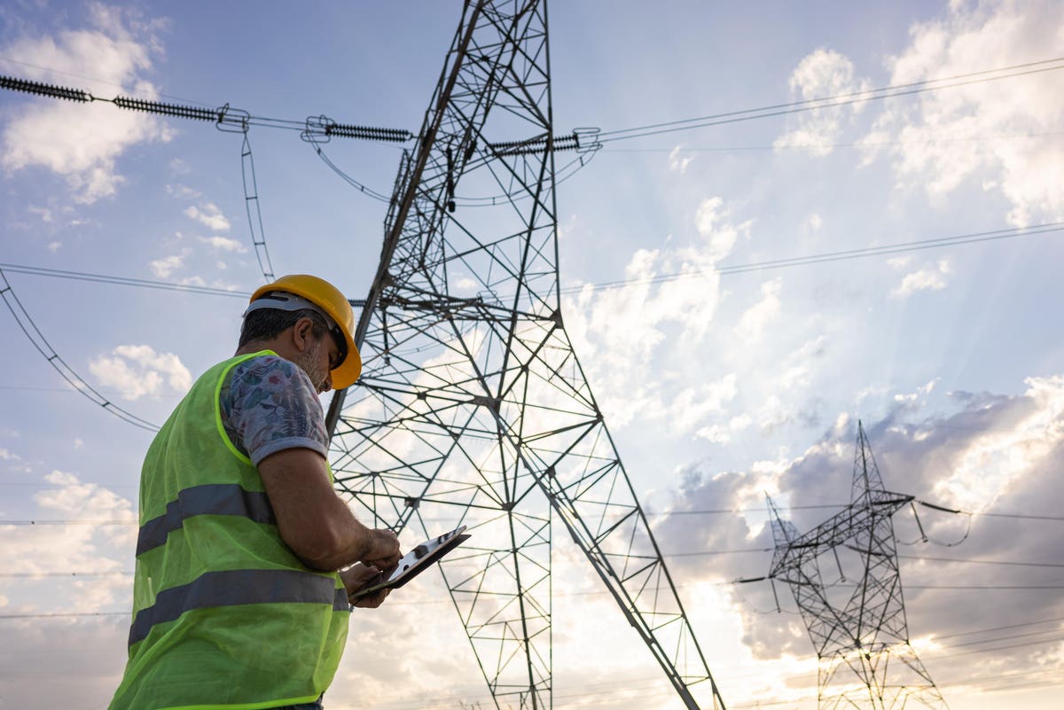 Using Cloud Computing To Work Toward A More Modern Electrical Grid #AI #AIio #BigData #ML #NLU #Futureofwork @ahier @guzmand  @DavidBrin @denisegarth @dez_blanchfield @diioannid @DioFavatas @gerald_bader ow.ly/cHkY30sxwG4