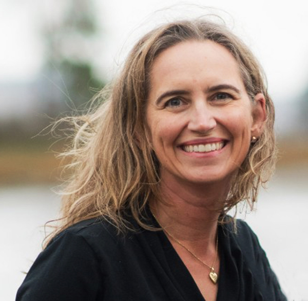 ttsitrans's tweet photo. Margaret Sonnen, the regional manager for our Pacific Northwest division (Tri Pak), moderated the final meeting of the Zero Emission Truck Collaborative on October 13, 2023. Learn more at https://t.co/xeuvx3kkKc https://t.co/rcdcGm82EO