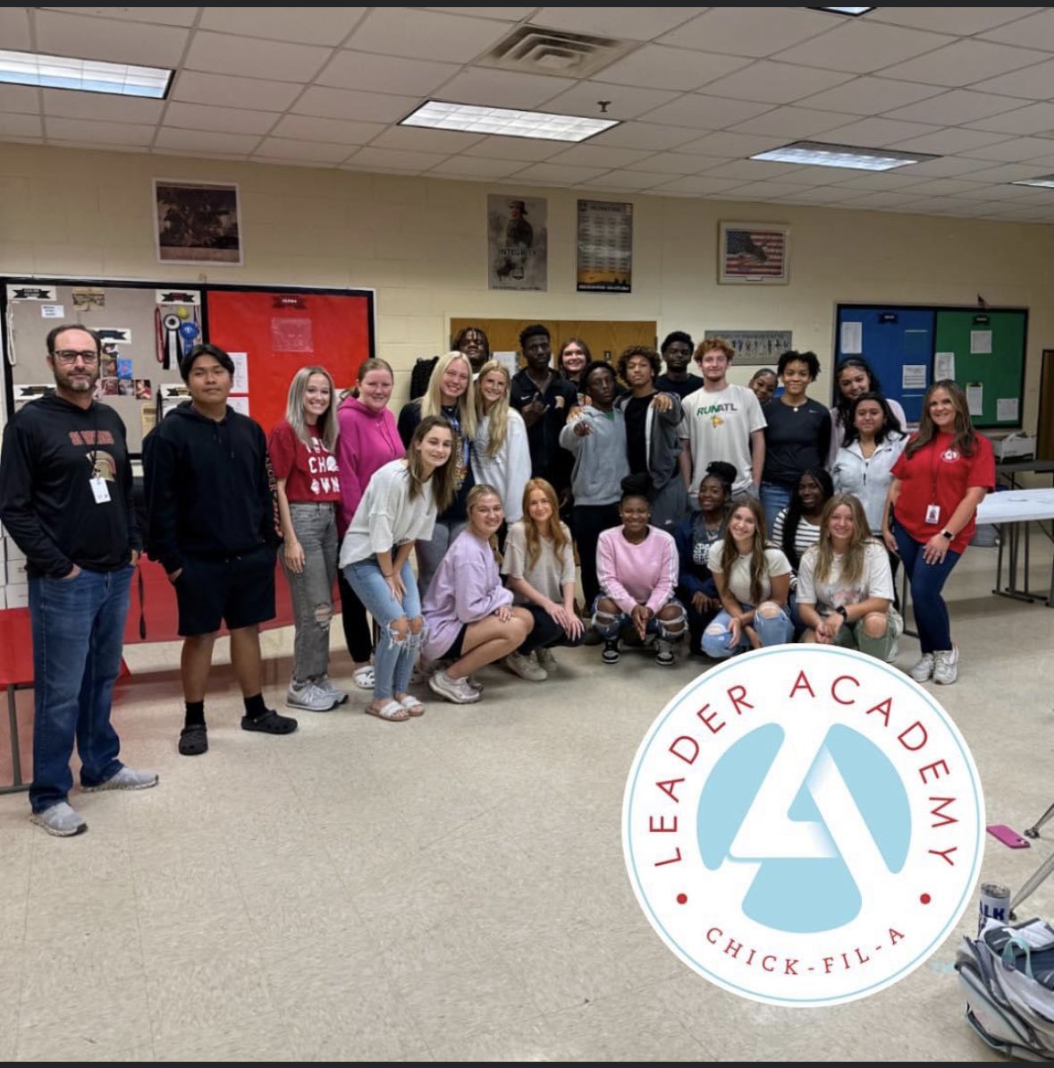 South Paulding Girls Basketball (@sphsgirlshoops) on Twitter photo We are so proud of our players that were selected for the Chick fil-A Leadership academy. Congratulations to <a href="/lanavandykee/">lana vandyke</a> , <a href="/chalyse_brown/">Chalyse Brown</a> , and Kinley Donaldson!! We are so proud of our players that were selected for the Chick fil-A Leadership academy. Congratulations to <a href="/lanavandykee/">lana vandyke</a> , <a href="/chalyse_brown/">Chalyse Brown</a> , and Kinley Donaldson!!