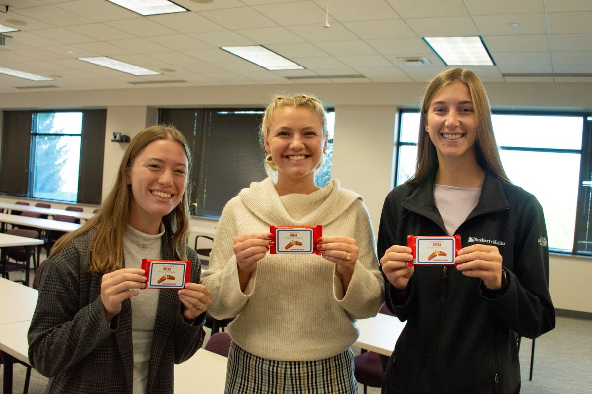 RuekertMielke's tweet photo. Did you know that R/M is 100% Employee Owned? We are celebrating our employee owners this month during Employee Ownership Month through staff lunches, kit-kat bars, and other fun activities! #MakeCommunityPossible https://t.co/7RqFtD5xAT