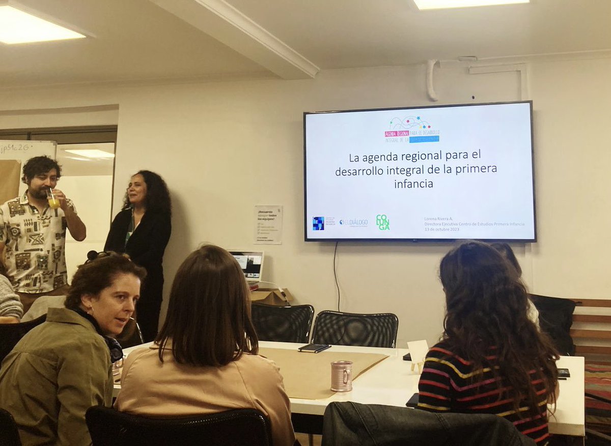 TripleP_Latam's tweet photo. Agradecemos a @fundcolunga la invitación a #TripleP - Programa de Parentalidad Positiva para participar hoy en Mesas de trabajo - Agenda Regional para el Desarrollo Integral de la Primera Infancia, junto a otras organizaciones de la sociedad civil que trabajan a favor de #NNA 🧵 https://t.co/KSMxsaMCQO