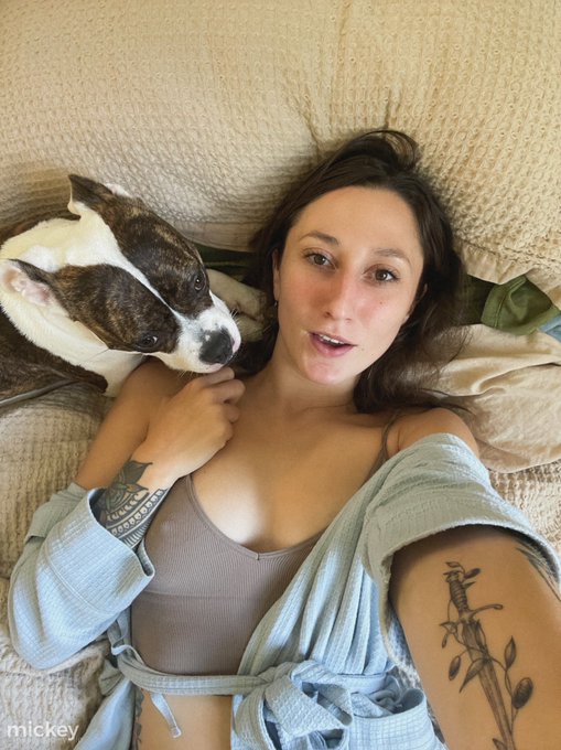 new doggo &amp; new tat, who dis? https://t.co/68FQkE3tlo