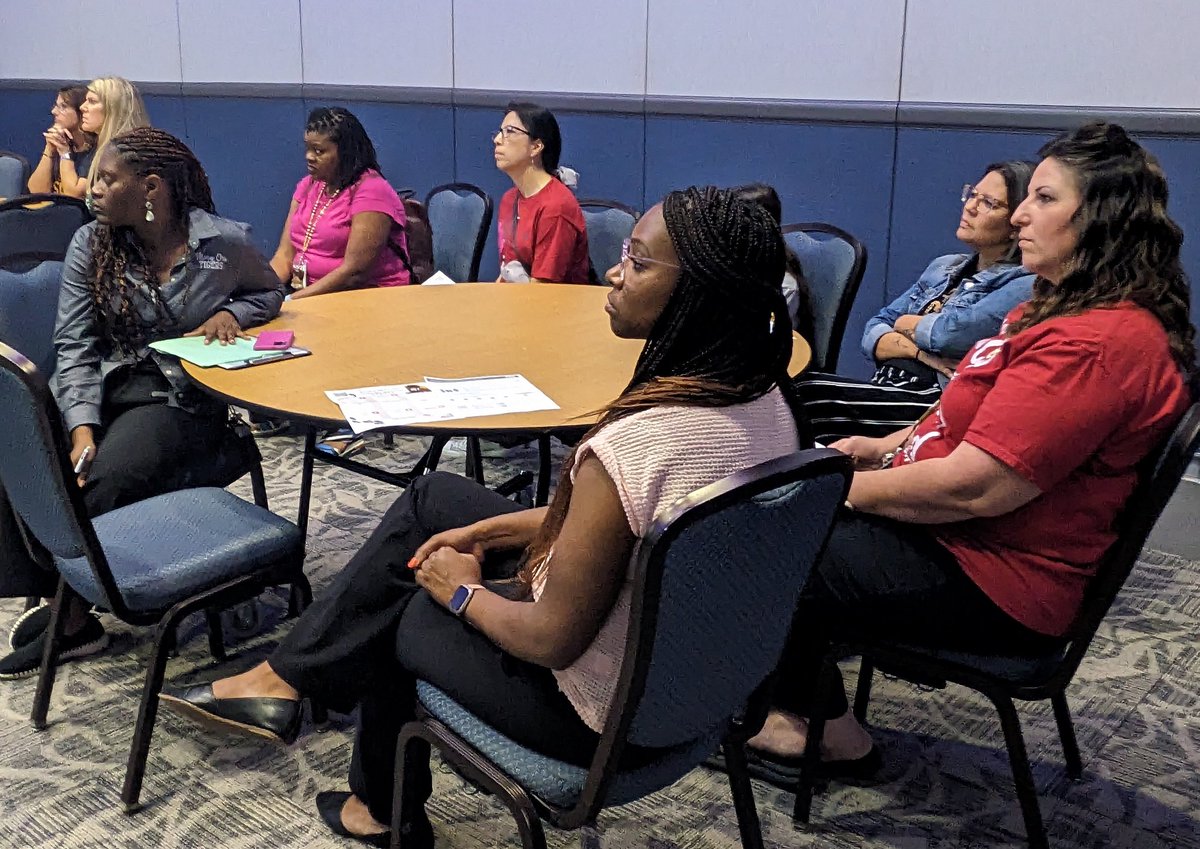 MISD Reading Specialists and Parents learning and growing together. Discover Dyslexia 2023 #mansfieldisd #BetterTogether