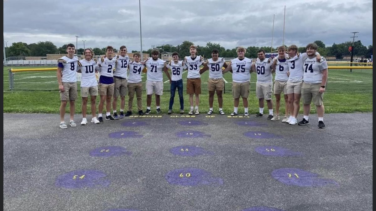 🏈 SENIOR NIGHT 🏈
      ROYALSTRONG