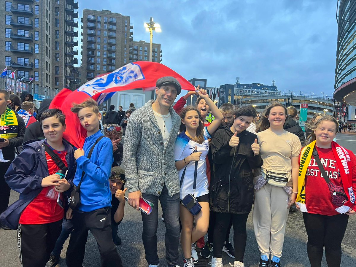 StangroundAcad's tweet photo. 🏟️ Wembley Bound! ⚽
Stanground students are in for a football-filled night at Wembley Stadium! Excitement levels are through the roof. Enjoy the match, everyone! 🌟🎉 #StangroundAdventures #WembleyMagic ⚽🏆 https://t.co/ON3MtwshaJ