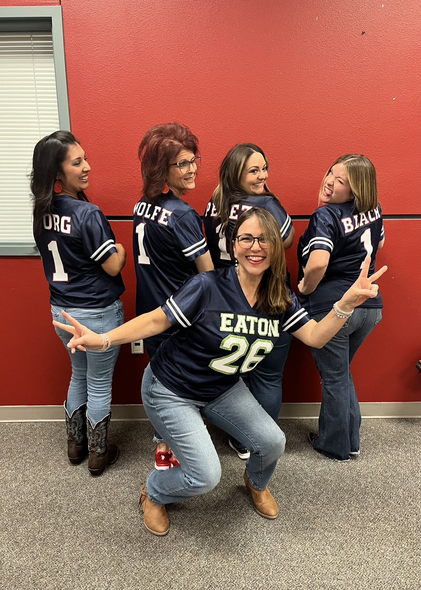 This is what happens when you are a Texan 🤠 but your son is an Eagle 🦅 <a href="/NorthwestISD/">Northwest ISD</a> <a href="/NHSTexans/">Northwest High School</a> <a href="/EatonHighSchool/">Eaton Eagles</a> #SisterSchool #SeniorYear 
#26IsMyFavorite