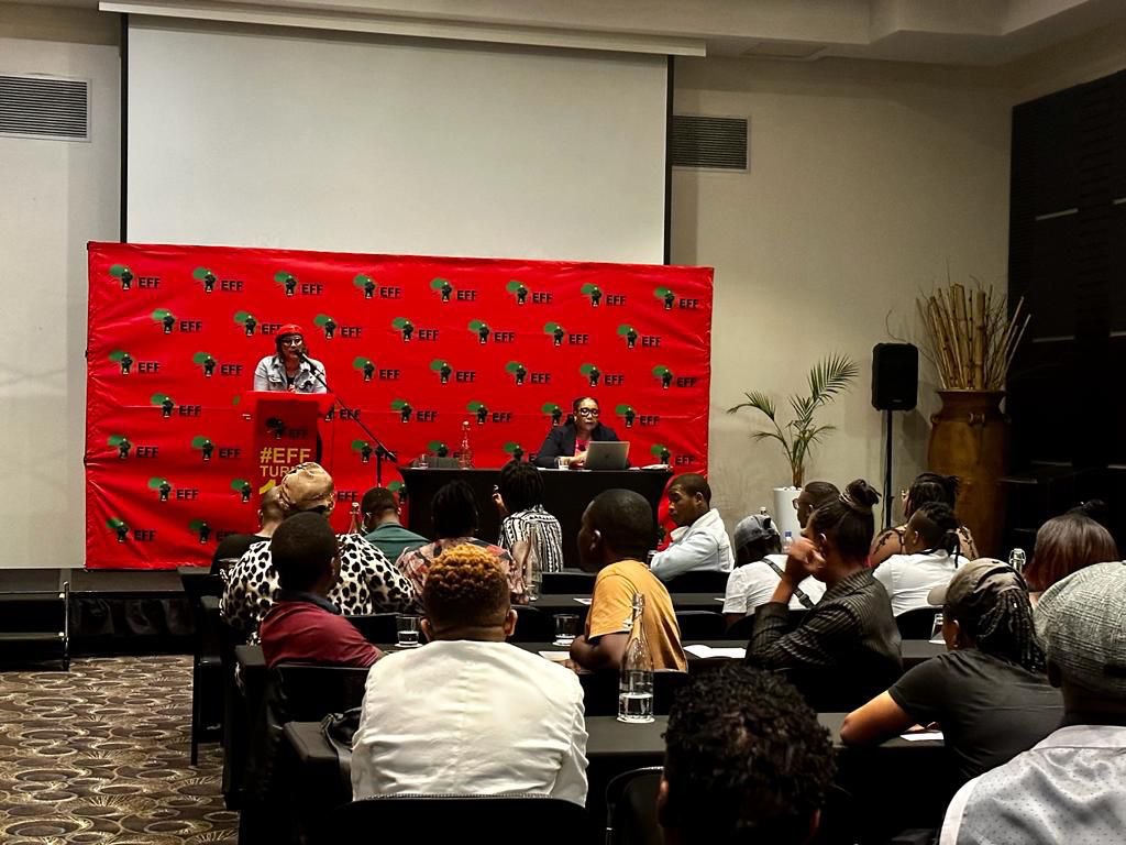 EFFSouthAfrica's tweet photo. ♦️In Pictures♦️

We need to educate society about the LGBTQIA+ community, we need to introduce gender and sexuality classes in primary schools, High schools and institutions of higher learning because there is a lot of unlearning that needs to be done.

#RegisterToVoteEFF https://t.co/3s57BPlcbi