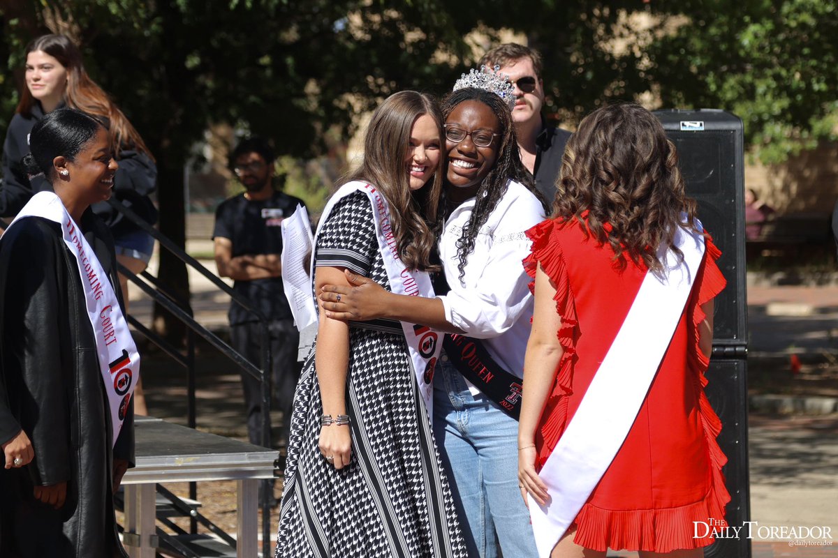 HopeEspo's tweet photo. The 2023 Homecoming Court was announced at the Rowdy Raider Rally https://t.co/2KbPh9AP8h