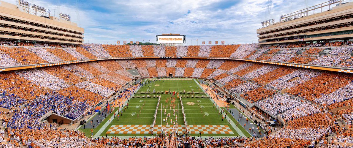 CharlieStober's tweet photo. I will be at @Vol_Football tomorrow for the Texas A&amp;M game.  I'm looking forward to experiencing some SEC football! 
@RUHS_Football @TEAMHUSTLEFTBL @coachjoshheupel @AlecAbeln https://t.co/dInNyAOYzh
