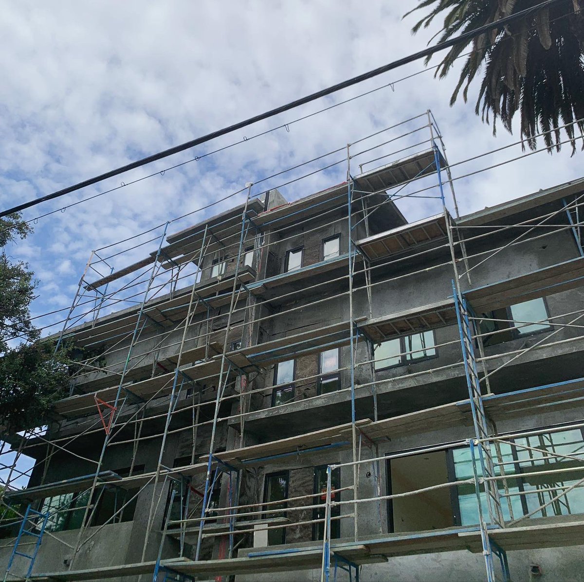 ariabuilding's tweet image. A couple of in progress projects. Our current developments are spread throughout the greater LA area including Echo Park, Mar Vista, West Hollywood, Silverlake, NoHo, Encino, Woodland Hills and many more are about to start. Aria Building Group. #currentdevelopments #newhouse