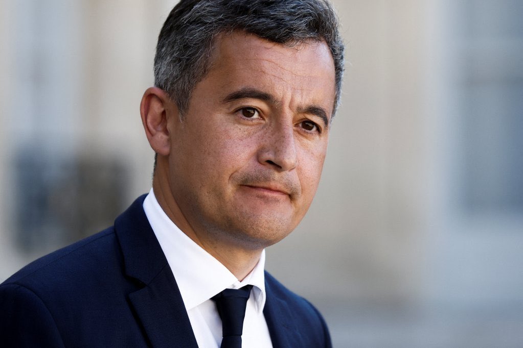 🇫🇷 FLASH - Gérald #Darmanin demande "à tous les Français" de "faire attention", après le passage en urgence "alerte attentat". Le ministre de l’Intérieur affirme qu’il y a "sans doute" un lien entre l'attaque au couteau à #Arras et le conflit entre Israël et le Hamas. (BFMTV)