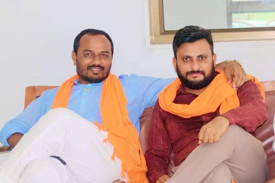 VekariaDivyesh's tweet photo. સ્નેહના સગપણનો અણમોલ ભાઈબંધ, ભાજપનો સમર્પિત યોદ્ધા, અમરેલી જિલ્લા ભાજપ સોશ્યલ મીડિયા સહ કન્વીનર હિરેનને જન્મદિવસની ખુબ ખુબ શુભકામનાઓ
@HirenYadav77 https://t.co/mJArht8Bj1