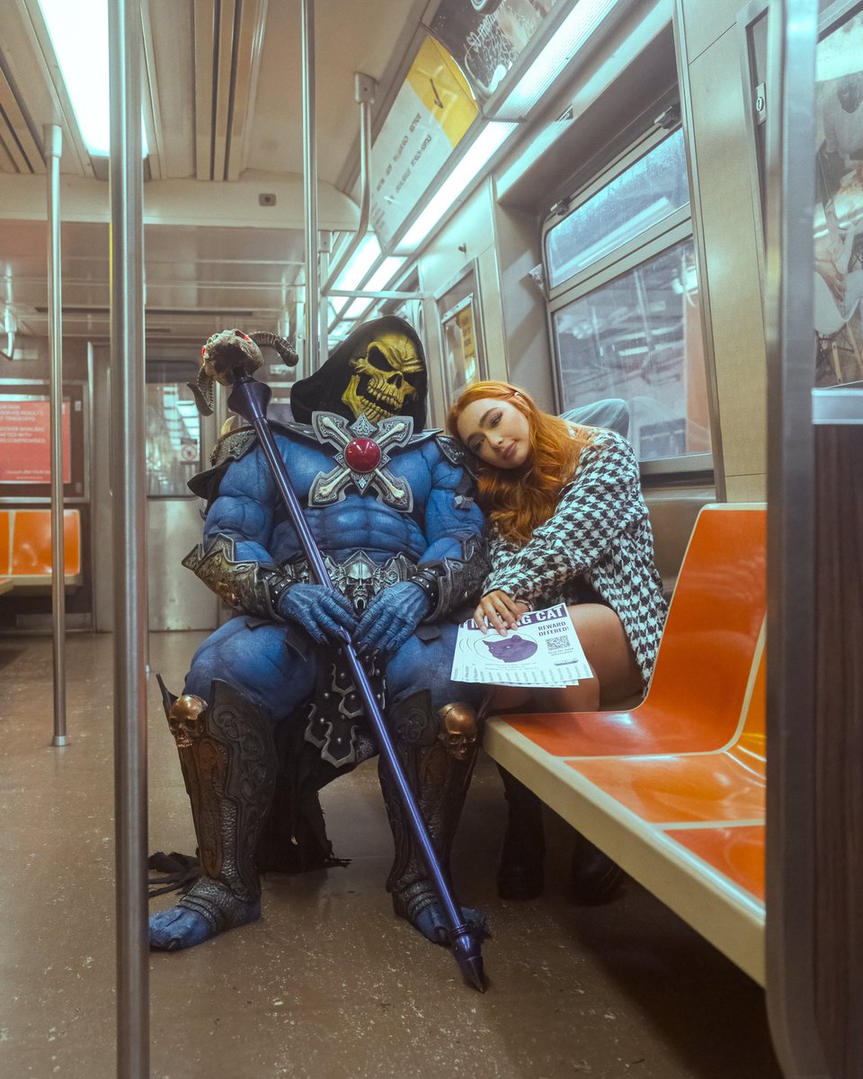 Spent the day exploring NYC with Skeletor trying to find Panthor… have you seen him?! 🏙️ #WHERESPANTHOR @MastersOfficial #sponsored