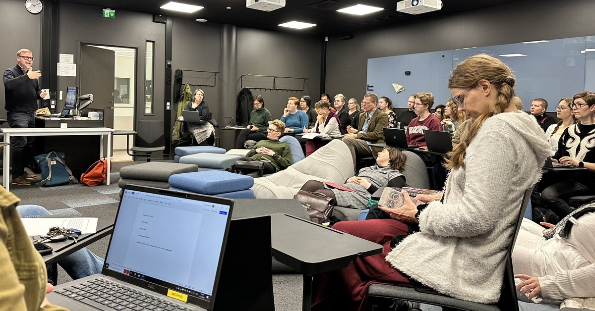 The Cultural History of AIDS in Denmark tweet media