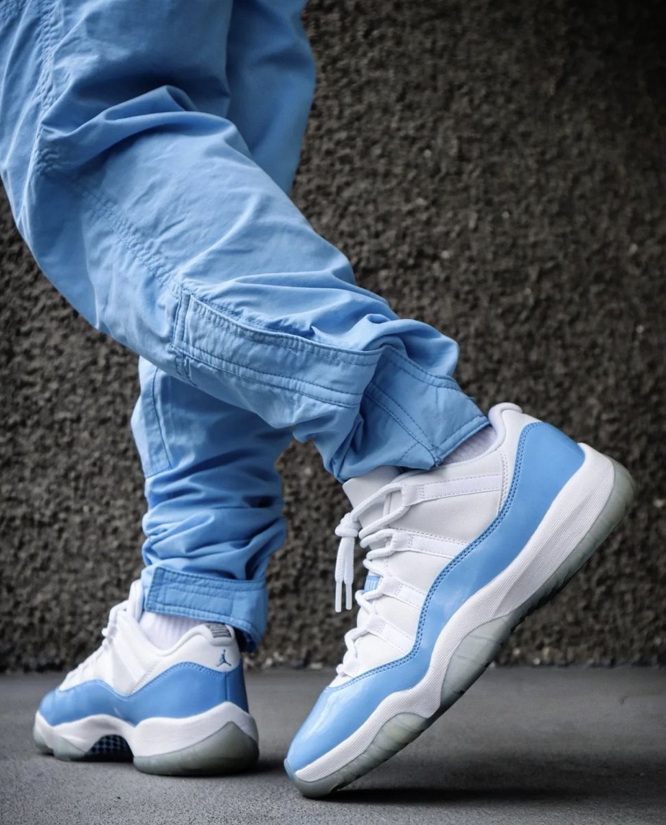 unc 11s on feet