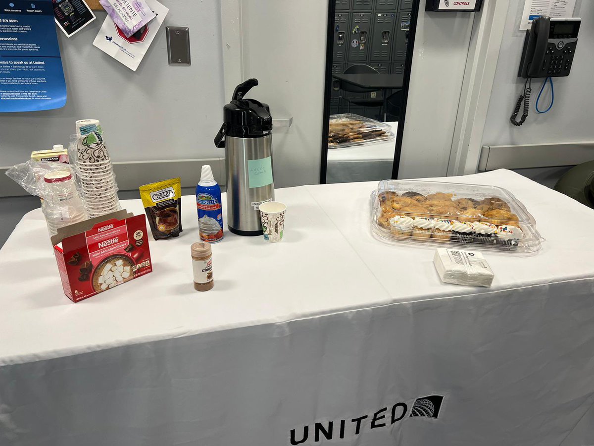 Xavier Caraballo-Sandoz (@xsandozual) on Twitter photo The #SJUAOTeam celebrating Hispanic Heritage / Cafe con Pan Dulce alongside our BRGs #EQUAL #uIMPACT #Bridge #BEACON. The โquesitosโ weโre delicious! <a href="/united/">United Airlines</a> <a href="/BRG/">brg</a> <a href="/MannyPrieto3/">Manny Prieto</a> <a href="/secappanera/">Santiago Cappanera</a> <a href="/OJCordova1028/">Orlando Cordova</a> <a href="/Evecotto/">Eveliz Cotto</a> <a href="/M_SJUUA/">Mary Ann Frese</a> The #SJUAOTeam celebrating Hispanic Heritage / Cafe con Pan Dulce alongside our BRGs #EQUAL #uIMPACT #Bridge #BEACON. The โquesitosโ weโre delicious! <a href="/united/">United Airlines</a> <a href="/BRG/">brg</a> <a href="/MannyPrieto3/">Manny Prieto</a> <a href="/secappanera/">Santiago Cappanera</a> <a href="/OJCordova1028/">Orlando Cordova</a> <a href="/Evecotto/">Eveliz Cotto</a> <a href="/M_SJUUA/">Mary Ann Frese</a>