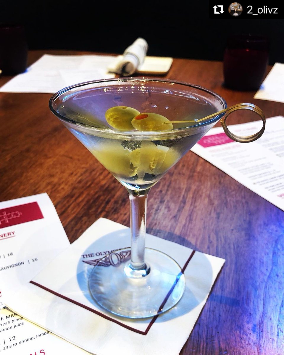 TheOlympicClub's tweet photo. It's finally Friday 🙌 Come to the Club and unwind from a stressful week with a glass of your favorite beverage 🍸 #OCdining #OlympicClub
…
#Repost @2_olivz
🍸 Fri-yay!  #martini #martinitime🍸 #martini🍸 #shakennotstirred #happyhour #olympicclub #martinis https://t.co/TdhYSTx9iG
