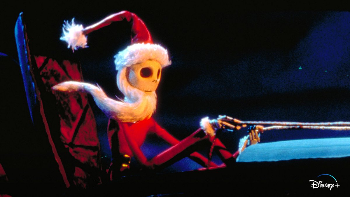 disneyplusla's tweet photo. 30 años de esta obra de arte #ElExtrañoMundoDeJack 💀 El Rey Calabaza por siempre 🎃 https://t.co/USspXprm0F