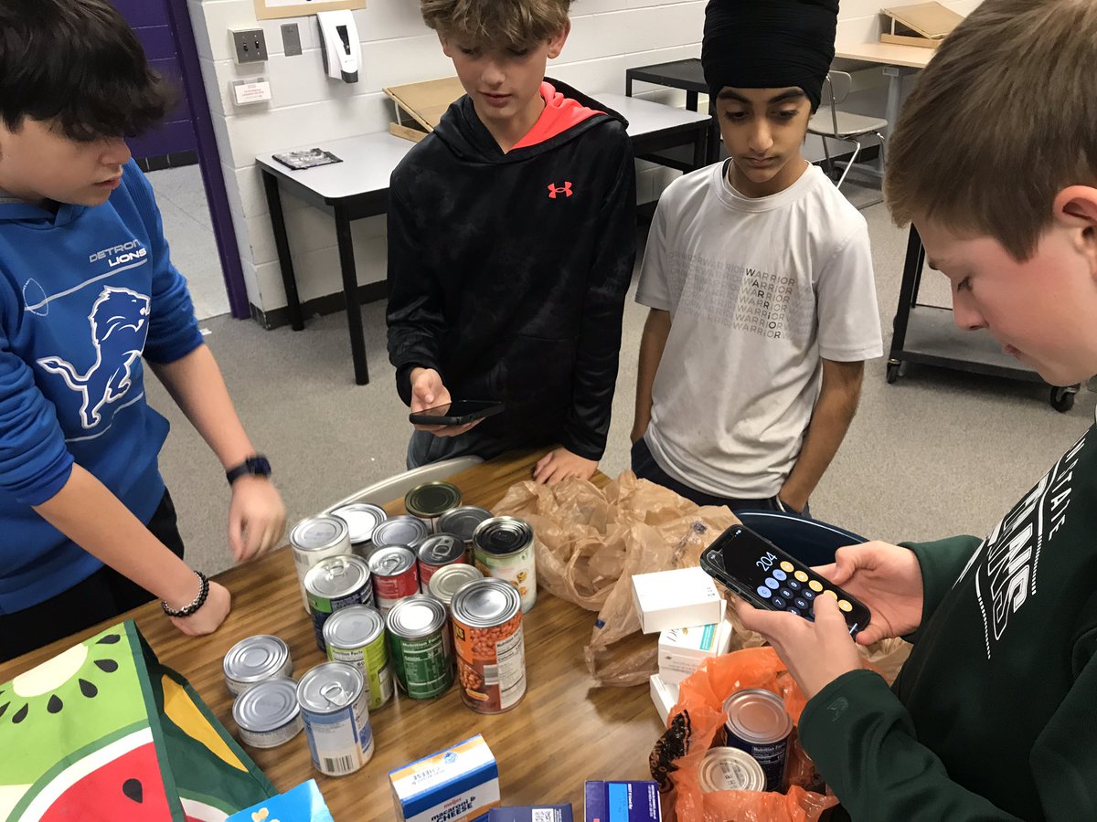 WEB has been hard at work this week for the <a href="/bpbroncos/">Boulan Park</a> food drive to benefit the #OneTROY food bank! Food collection ends Monday!