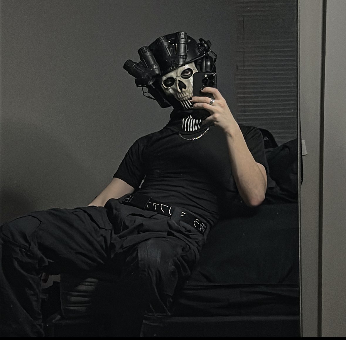 Skinny men in compression shirts ✨