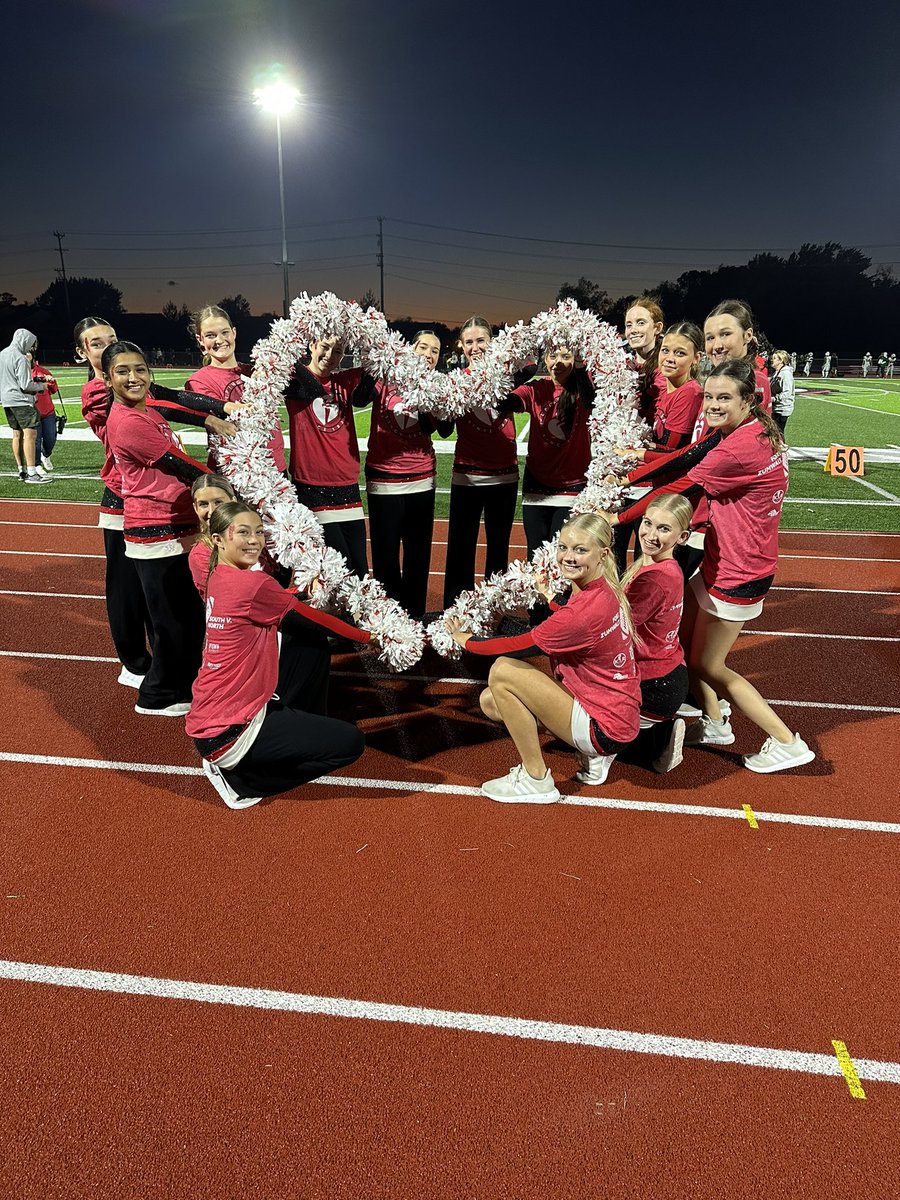 FZSVDT's tweet photo. Supporting the American Heart Association #redout https://t.co/mqQuCbG50a