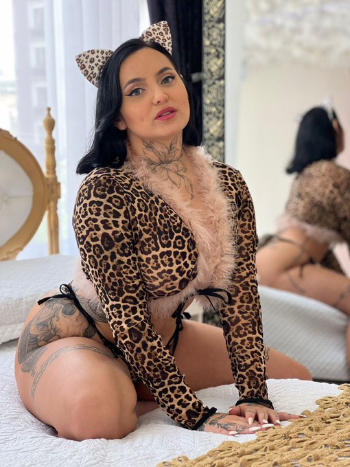 Todas minhas plataformas s&atilde;o sem censura 🤭👅😈 https://t.co/KI0rnQCYhN<a href="/tag/trend"class="tags"><span>#trend</span></a><a href="/tag/viral"class="tags"><span>#viral</span></a><a href="/tag/viral2023"class="tags"><span>#viral2023</span></a><a href="/tag/trending2023"class="tags"><span>#trending2023</span></a>